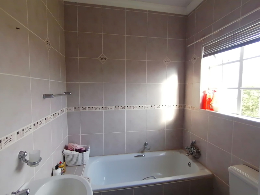 3 Bedroom Property for Sale in Doringkruin North West